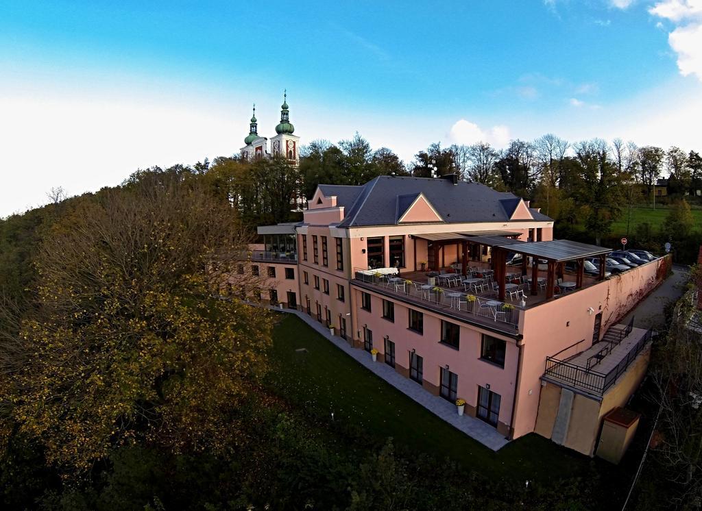 Hotel Cvilin Krnov Eksteriør bilde