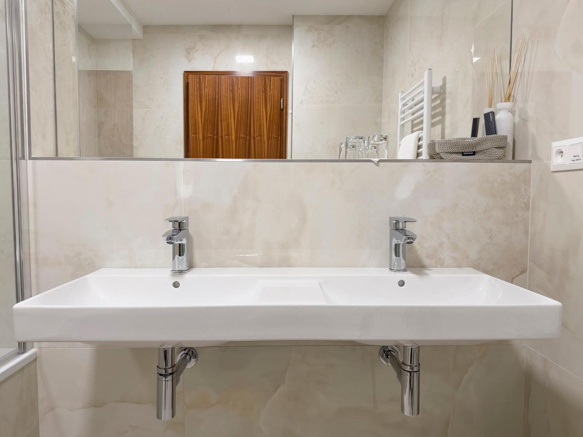 Hotel Cvilin Krnov Eksteriør bilde