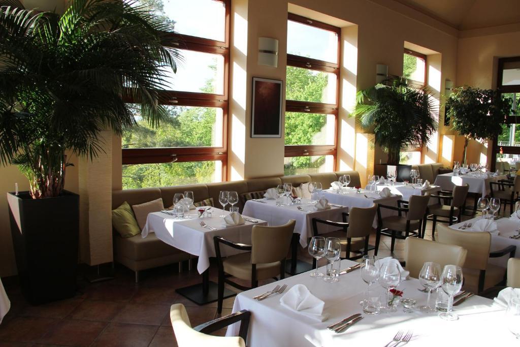 Hotel Cvilin Krnov Eksteriør bilde